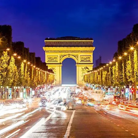 Historic Steps From Notre Dame And Louvre - Limited Offer Appartamento